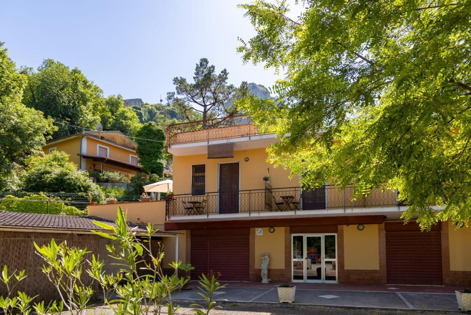 La Valle Del Mingardo Hotel San Severino Екстериор снимка